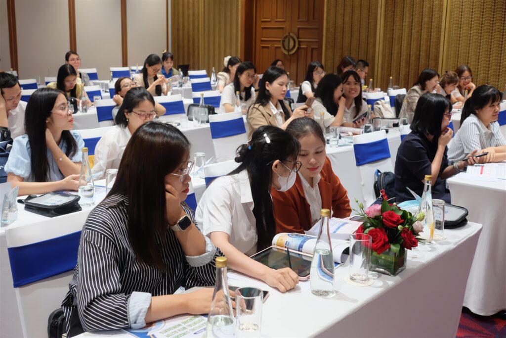 Participants at JJIV Bionest Seminar 1